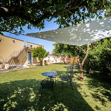 Prochytea Bed & Breakfast 4*